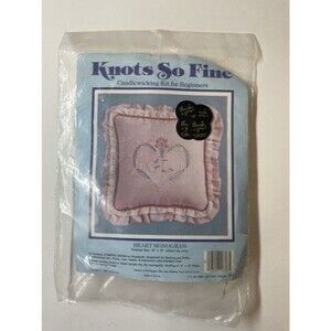 NWOT VTG 83s Knots So Fine Candlewicking Kit Heart Pink Ruffle Pillow Top USA